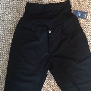 Maternity Ankle Pant